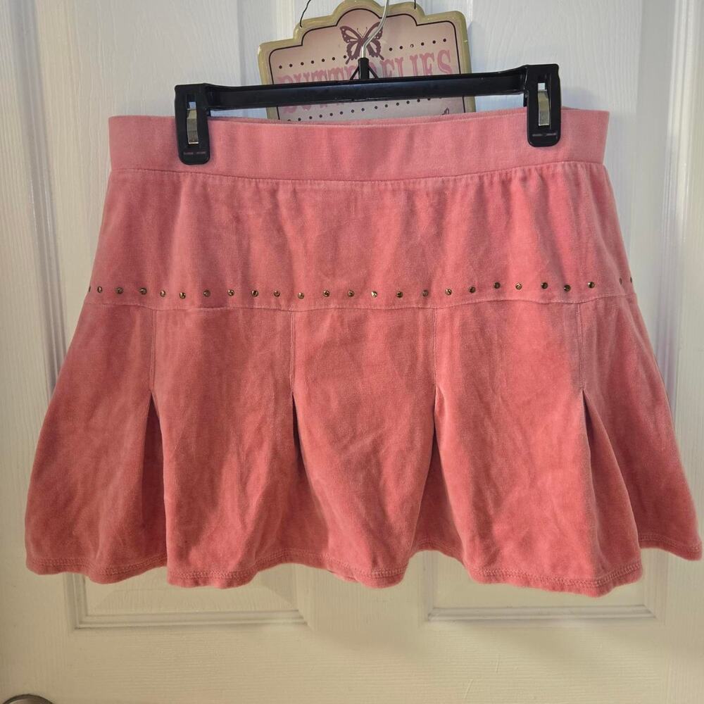 Y2k co ed pink